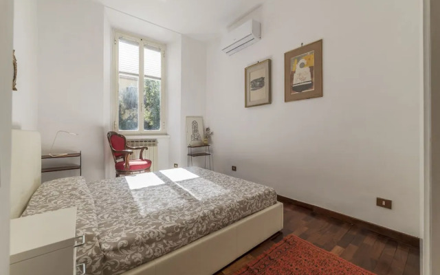 Santa Maria Maggiore Terrace Apartment