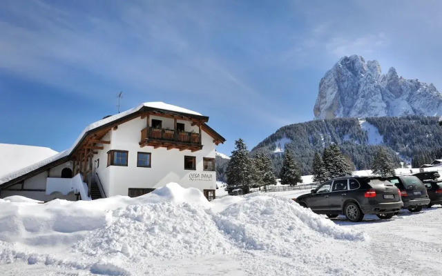 Cesa Pana Mountain Lodge