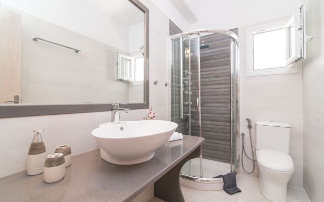 Villa Evi Luxury Residences