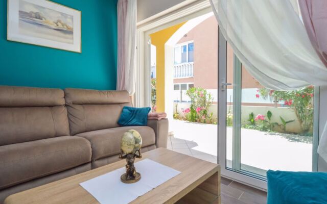 House Valdor Cervia