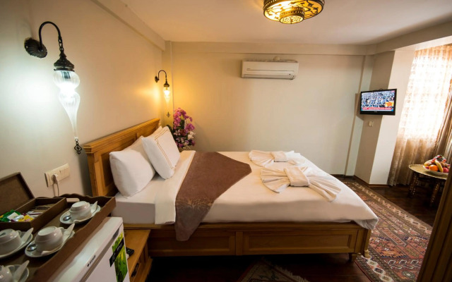 Red Roof Inn & Suites Lake Orion/ Auburn Hills