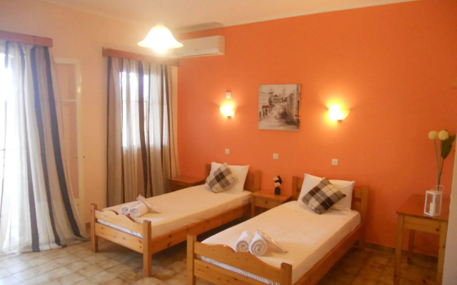 Elli Marina Studios and Apartments