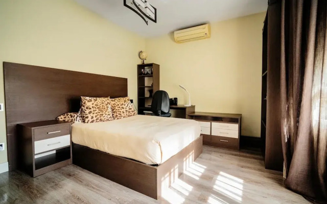 M Taj13 Madrid Chalet de Lujo con Piscina Gim