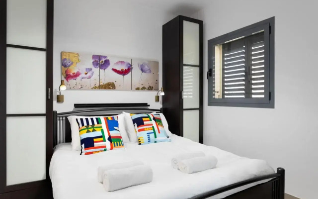 Bright 1Br In Pinsker By Holyguest Apartments