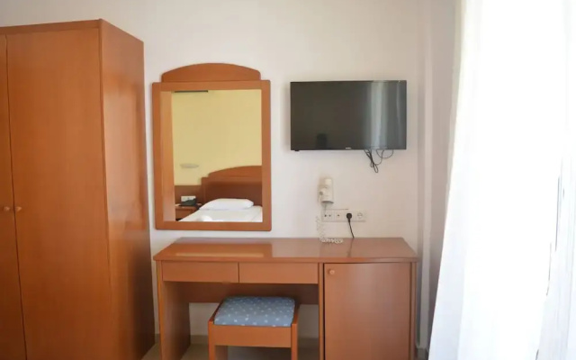 Krini Beach Hotel