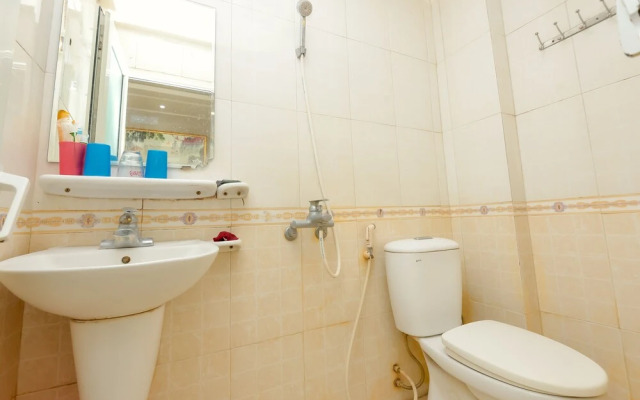 OYO 1065 Song Long Hotel