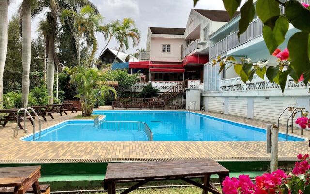 Key West Club Okinawa