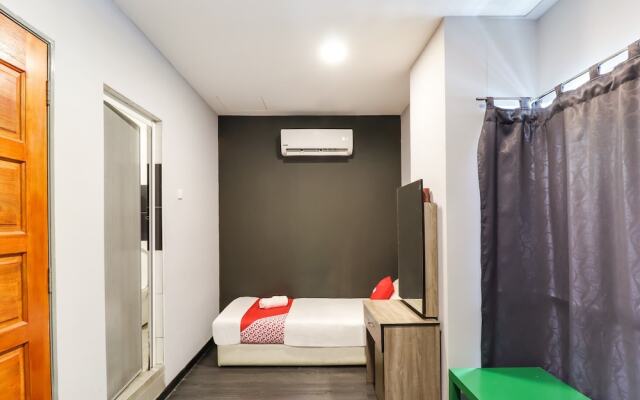 Moonnight Hotel by OYO Rooms