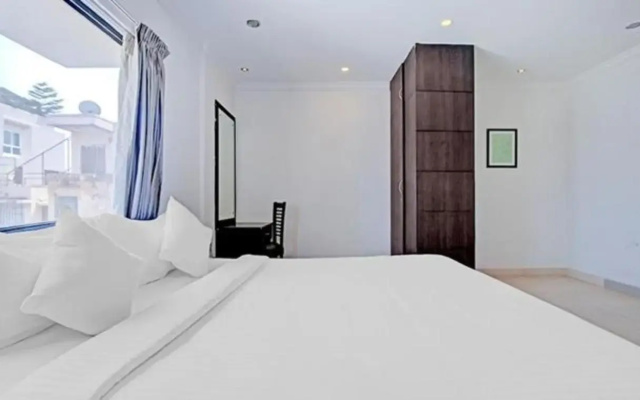 FabHotel Skyry