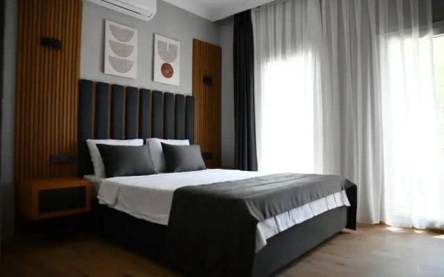 My Ella Marina Hotel