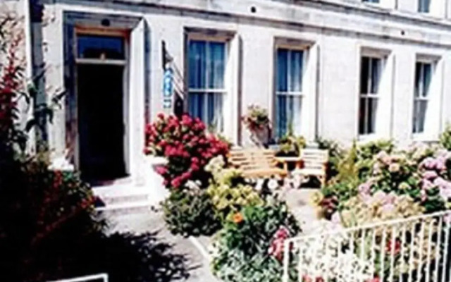 Eglinton Guest House