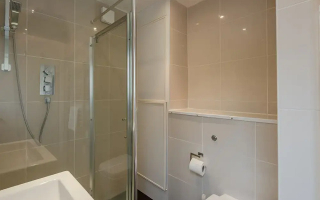 Fantastic 2 bed With Garden, Greenwich
