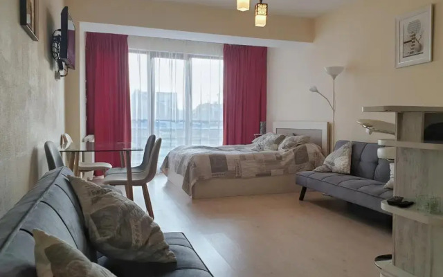 Rider Paradise Flat 4