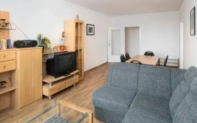 Gwg City Apartments Iii