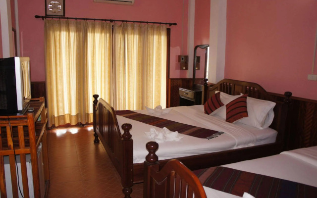 Domon Guesthouse