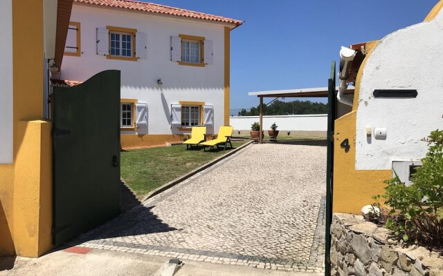 House With 4 Bedrooms in Ericeira, With Wonderful sea View, Enclosed G