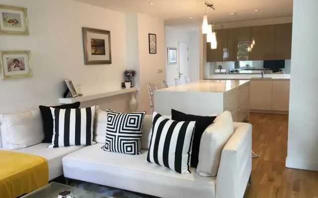 Olympic Park Apartment