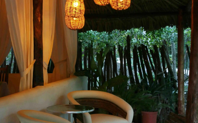 Hotel Okaan