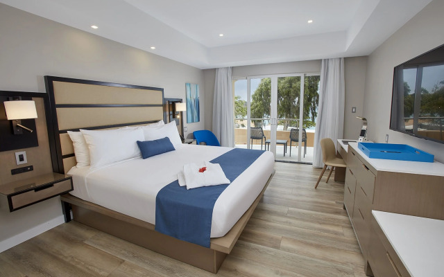 Oceans at Divi Little Bay