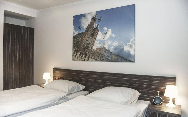 Pergamin Apartments