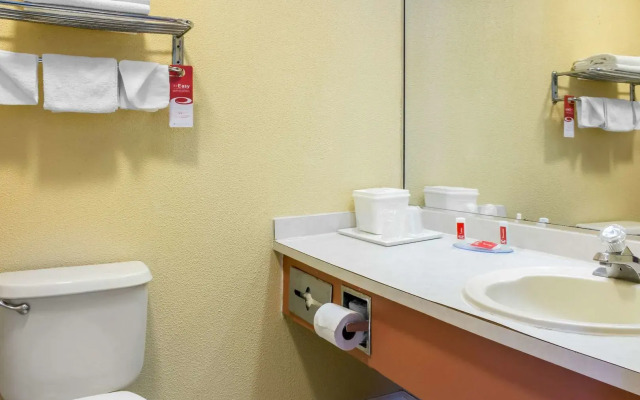 Delux Inn & Suites