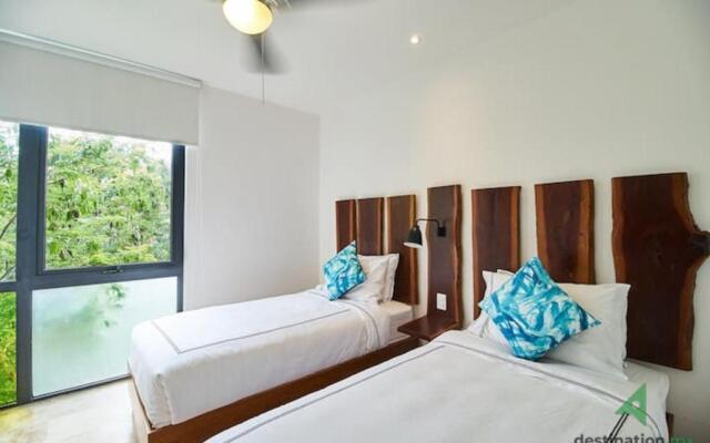 2 Bedrooms Apartment with Private Terrace