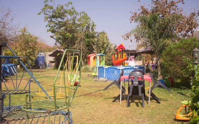 Leget Lodges & Gardens