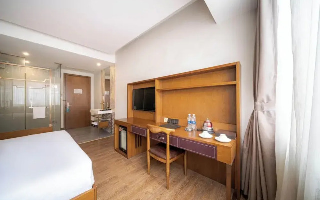 Xingyi Chain Hotel Jiangxia Metro Station