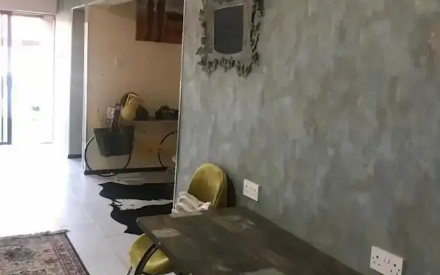 Luxlusive Guest House
