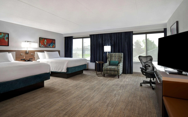 Hilton Garden Inn Detroit Metro Airport