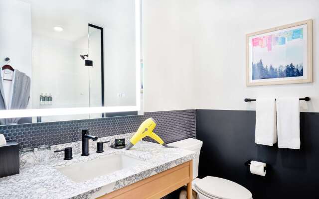 Hyatt Centric Downtown Denver