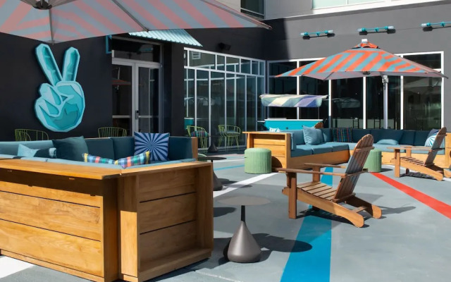 Aloft Hotel McAllen
