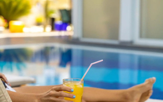Mene City Hotel