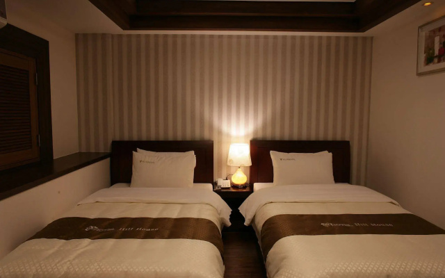 Hill house Hotel