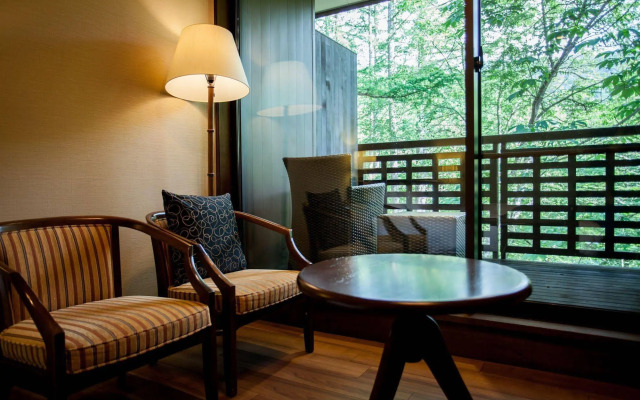 Izumigo Takayama Dog Paradise Hotel