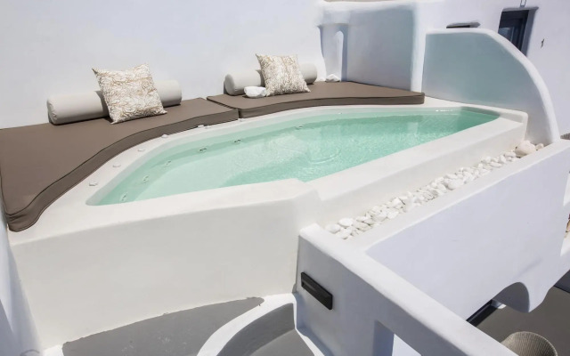 Chic Hotel Santorini