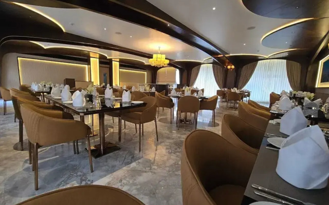 Enrise by Sayaji Latur