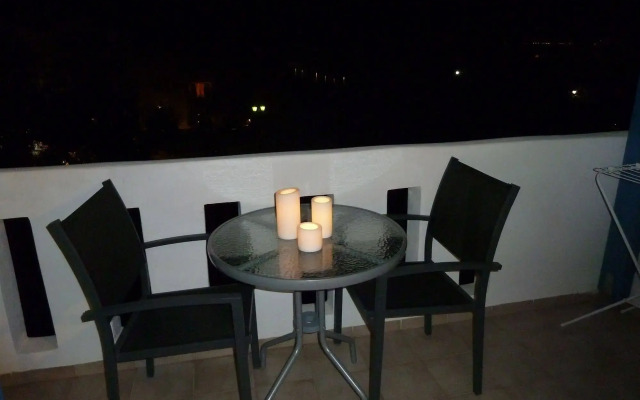 Dedes Apartments