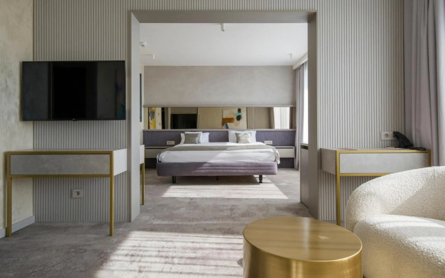 North Star Continental Resort