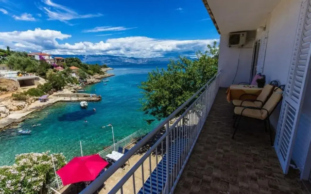 Sea View - 7 m From Beach - A1
