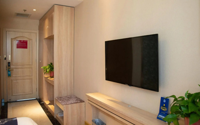 PAI Hotels· Lanzhou Yantan Tianqing Avenue