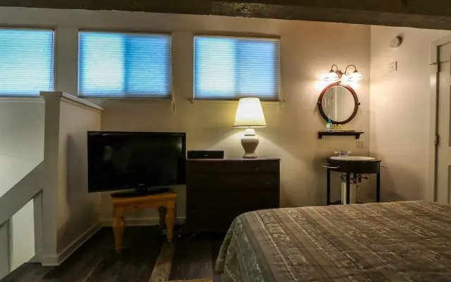 Sunshine Village 142 - Two Bedroom Condo