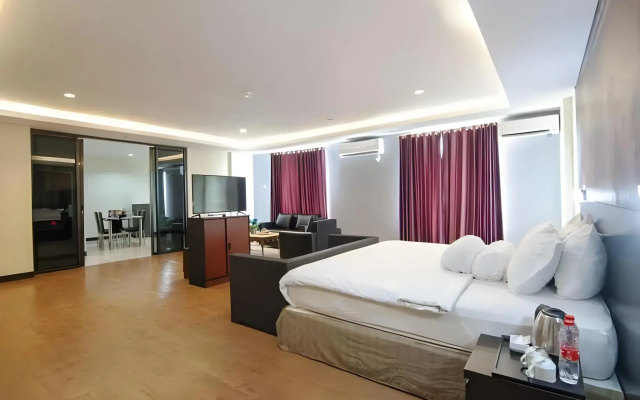 Grand Master Hotel Purwodadi