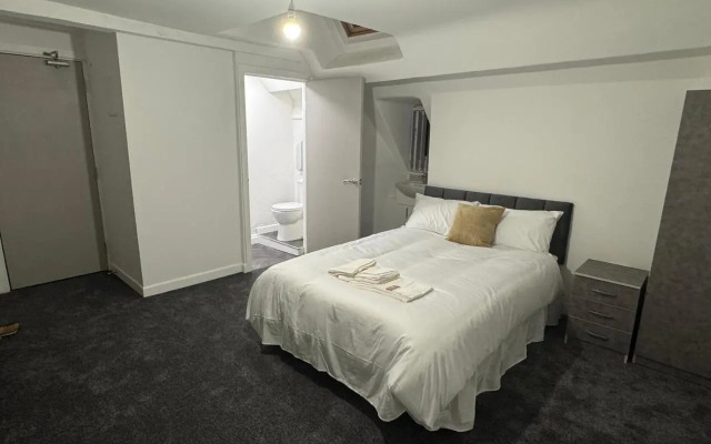 OYO A Better Night Hotel - Manchester Salford