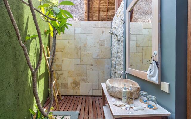 Mola2 Resort Gili Air