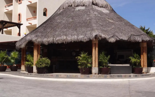 Park Royal Homestay Los Cabos