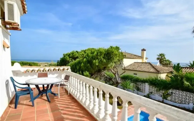 Cutest Beach Villa - 30 M To Beach