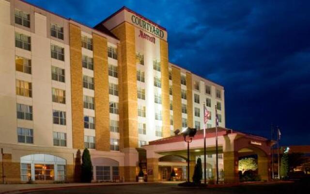 Courtyard by Marriott Pueblo Downtown