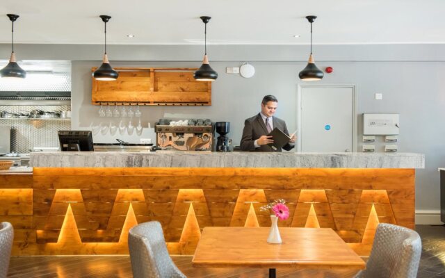 Docklands Lodge London