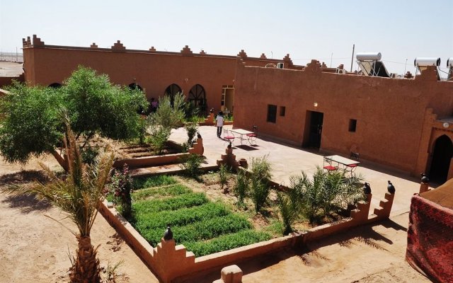 Kasbah Sahara Services-Guest House